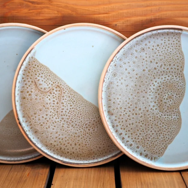 Assiettes en grès émaillé, L'atelier Sy